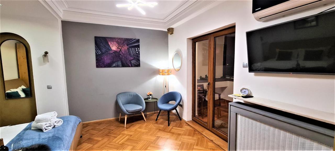 Central Arghezi Art Deco Apartment Piata Universitatii Bucureşti Eksteriør bilde
